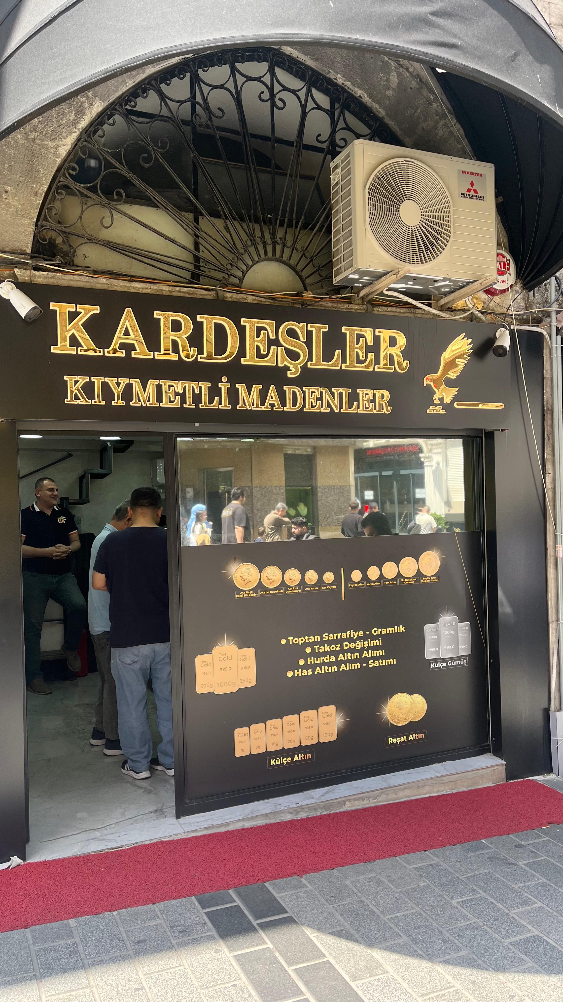 Kardeşler Kıymetli Madenler